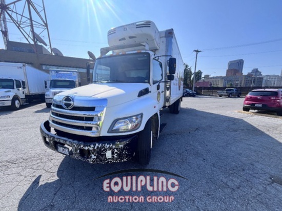 2007 HINO 268 22FT REEFER BOX TRUCK
