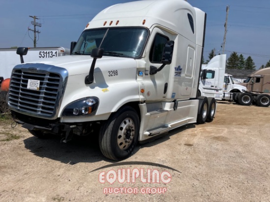 2016 FREIGHTLINER CASCADIA TANDEM AXLE SLEEPER