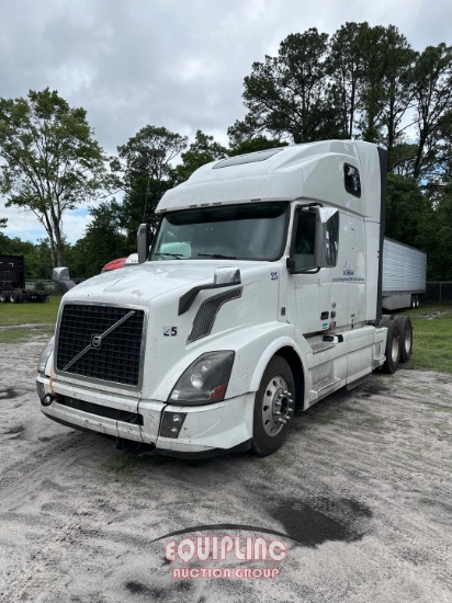 2016 VOLVO VNL TANDEM AXLE SLEEPER