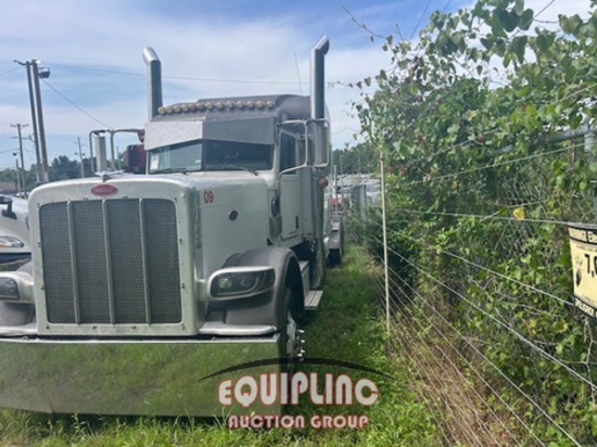 2012 PETERBILT 389 TANDEM AXLE SLEEPER