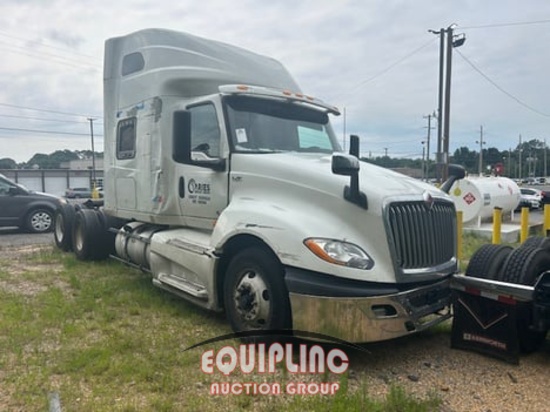 2019 INTERNATIONAL LT625 TANDEM AXLE SLEEPER