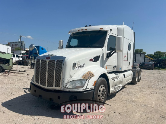 2016 PETERBILT 579 TANDEM AXLE SLEEPER