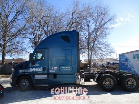2018 FREIGHTLINER CASCADIA TANDEM AXLE SLEEPER