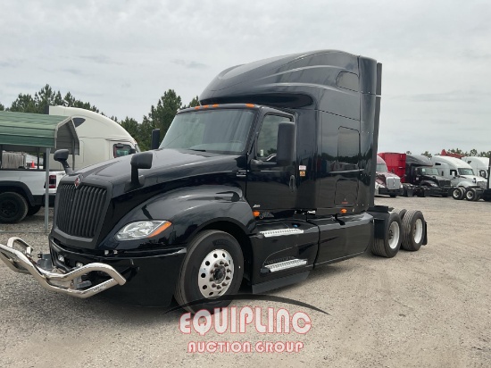 2020 INTERNATIONAL LT625 TANDEM AXLE SLEEPER TRUCK