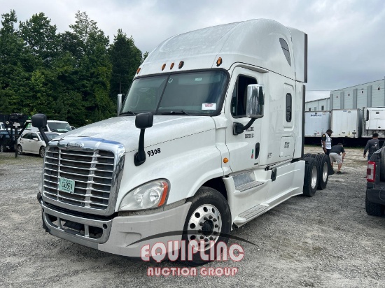 2014  FREIGHTLINER CASCADIA TANDEM AXLE SLEEPER TRUCK