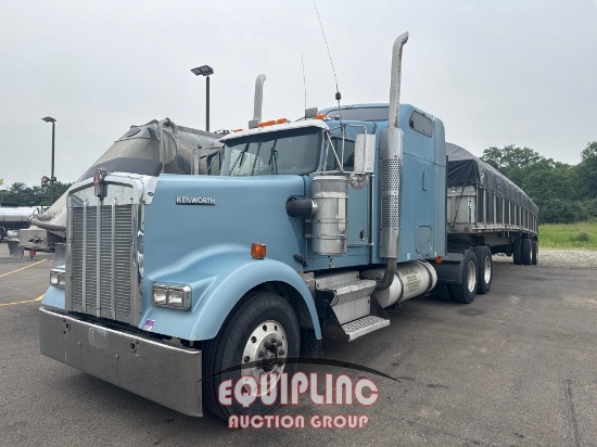 2004 KENWORTH W900 MID ROOF DOUBLE BUNK AERO CAB
