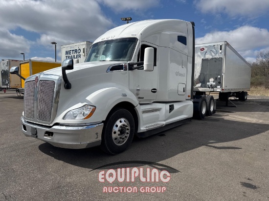 2020 KENWORTH T680 HIGH ROOF SLEEPER