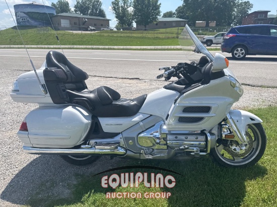 2008 HONDA GOLDWING GL1800 TOURING MOTORCYCLE