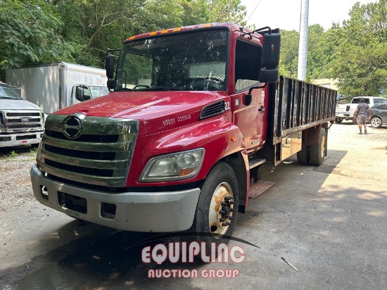 2013 HINO 268 24FT STACK BODY TRUCK