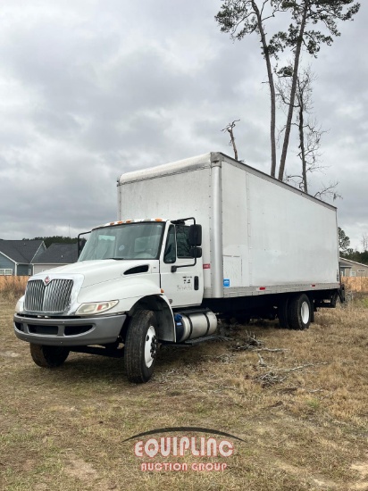 2018 INTERNATIONAL 4300 26FT BOX TRUCK