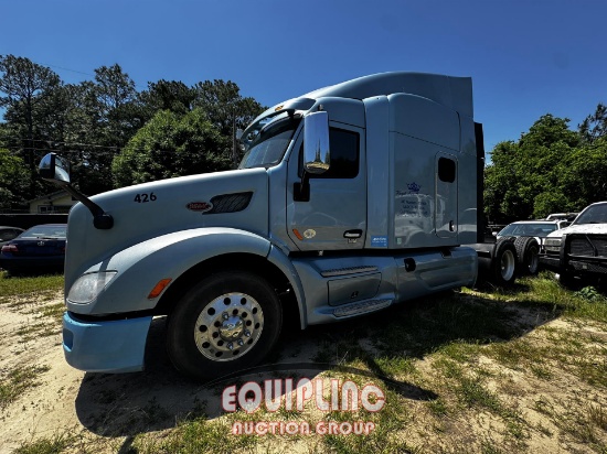 2016 PETERBILT 579 TANDEM AXLE SLEEPER