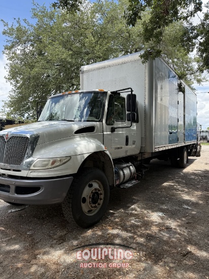 2018 INTERNATIONAL 4300 26FT BOX TRUCK