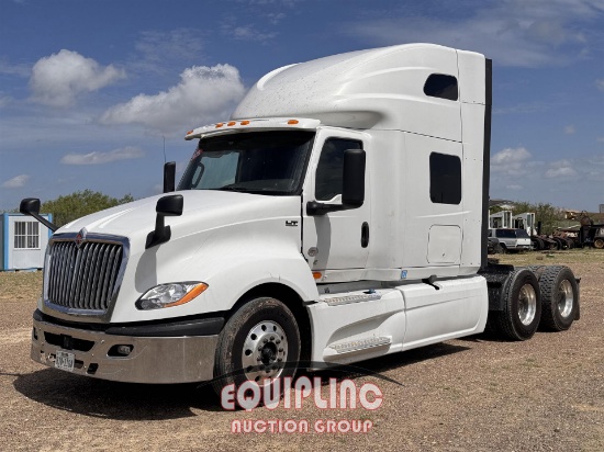 2019 INTERNATIONAL LT625 TANDEM AXLE SLEEPER