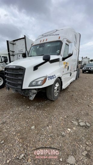 2021 FREIGHTLINER CASCADIA SLEEPER TRUCK