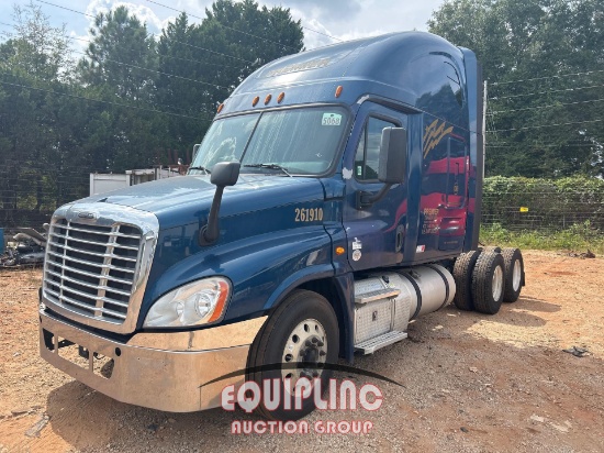 2019 FREIGHTLINER CASCADIA TANDEM SLEEPER TRUCK