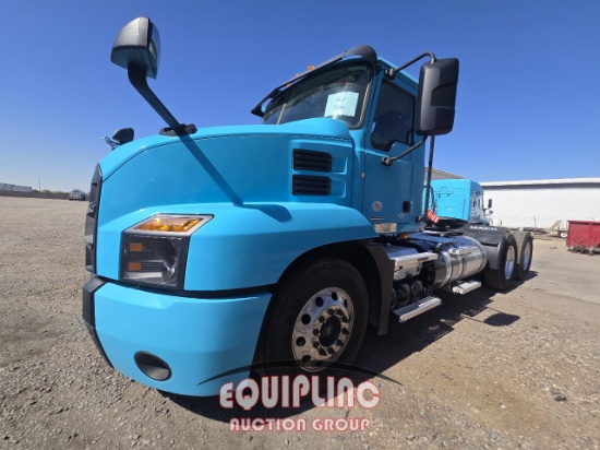 2020 ANTHEM 64T DAY CAB