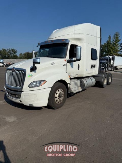 2020 INTERNATIONAL LT625 TANDEM AXLE SLEEPER