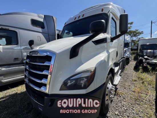2019 FREIGHTLINER CASCADIA TANDEM AXLE SLEEPER
