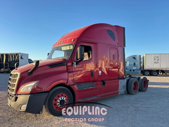 2019 FREIGHTLINER CASCADIA TANDEM AXLE SLEEPER