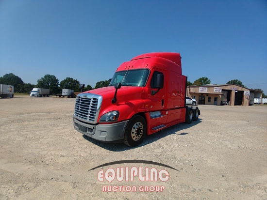 2019 FREIGHTLINER CASCADIA TANDEM AXLE SLEEPER