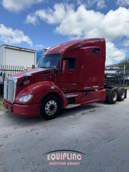 2019 KENWORTH T680 TANDEM AXLE SLEEPER