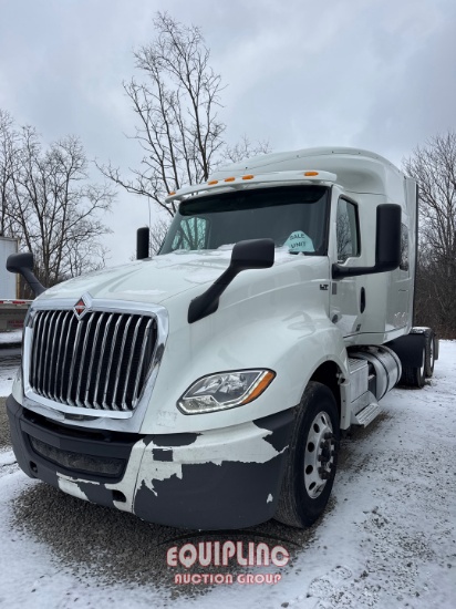 2020 INTERNATIONAL LT625 SLEEPER
