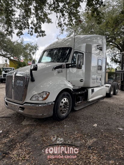 2021 KENWORTH T680 6X4 T/A SLEEPER TRUCK TRACTOR