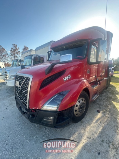 2020 VOLVO VNL760 6X4 T/ A SLEEPER TRUCK TRACTOR