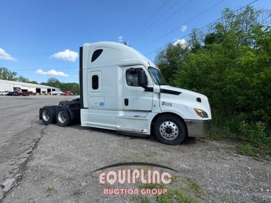 2020 FREIGHTLINER CASCADIA 6X4 T/A SLEEPER TRUCK TRACTOR