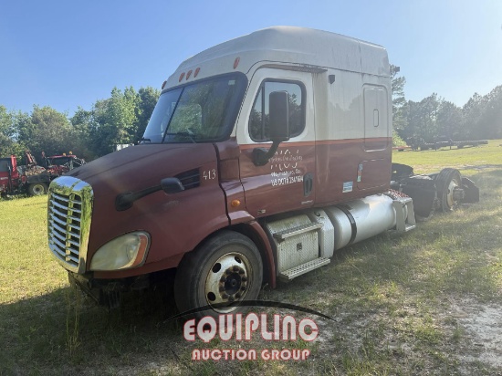 2012 FREIGHTLINER CASCADIA 6X4 T/A SLEEPER TRUCK TRACTOR