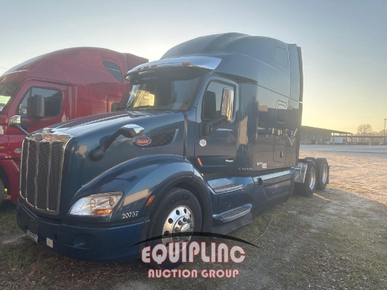 2020 PETERBILT 579 6X4 T/A SLEEPER TRUCK TRACTOR