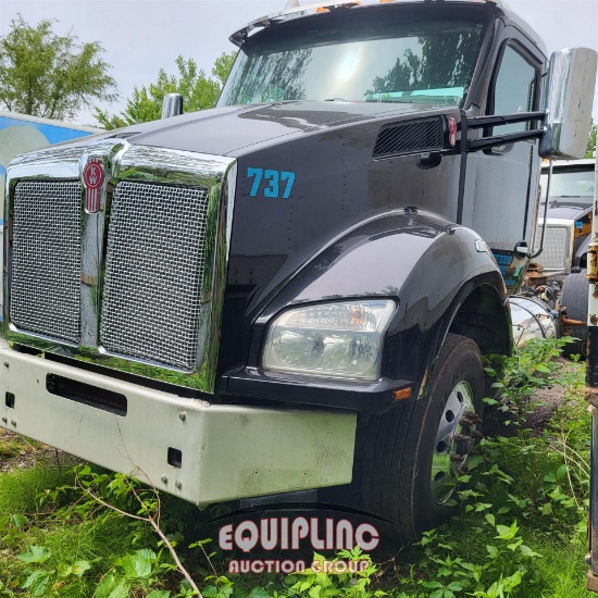 2020 KENWORTH T880 TRI/A DAY CAB TRUCK