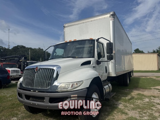 2020 INTERNATIONAL MV607 4X2 S/A 26FT NON CDL BOX TRUCK