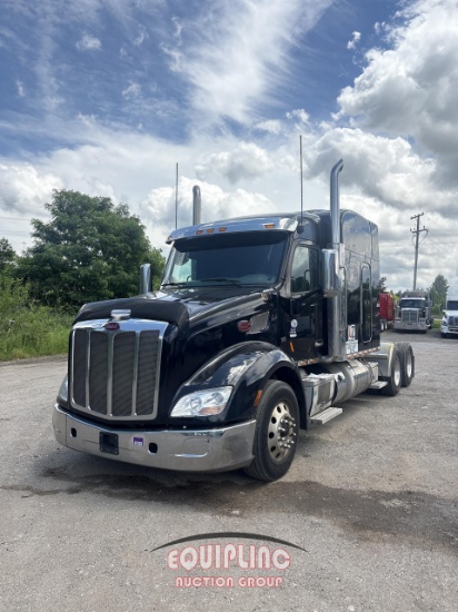 2016 Peterbilt 579 6x4 T/A Sleeper Truck Tractor