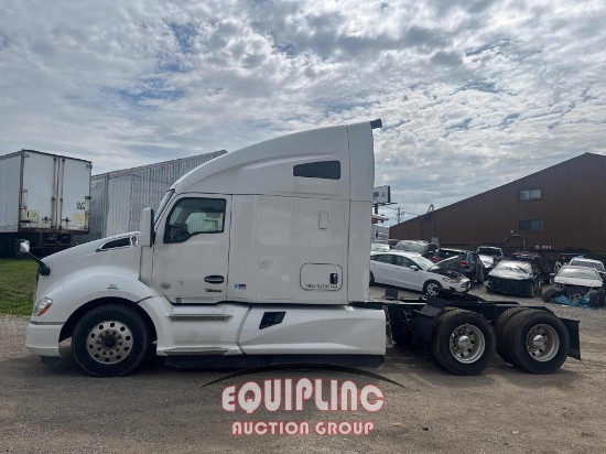 2022 Kenworth T680 T/A 6x4 Sleeper Truck Tractor