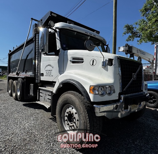 2020 Volvo Vhd Tri/A Dump Truck