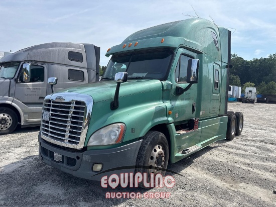 2014 FREIGHTLINER CASCADIA 6X4 T/A SLEEPER TRUCK TRACTOR