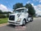 2015 VOLVO VNL64T300