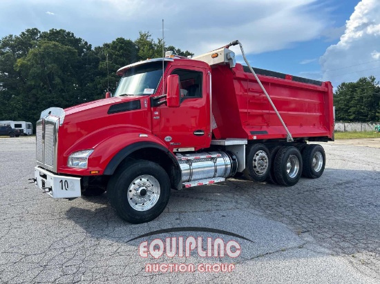 2020 KENWORTH T880 TRI/A DUMP TRUCK