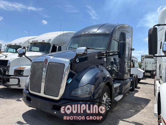 2019 KENWORTH T680 6X4 T/A SLEEPER TRUCK TRACTOR
