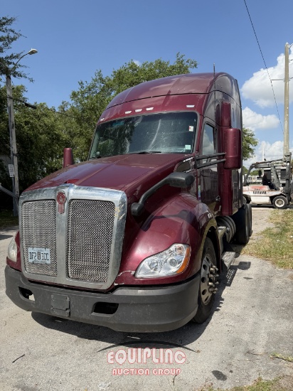 2020 KENWORTH T680 6X4 T/A SLEEPER TRUCK TRACTOR