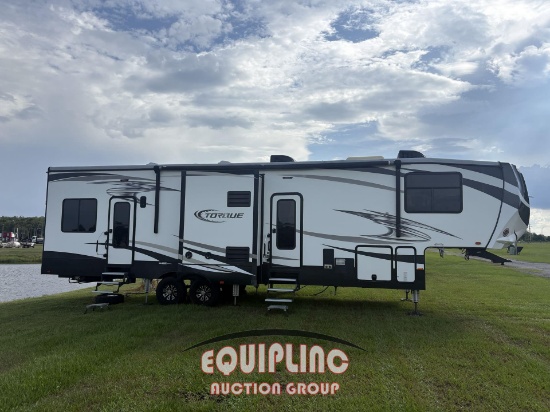 2018 HEARTLAND TORQUE RV 5TH WHEEL TOY HAULER
