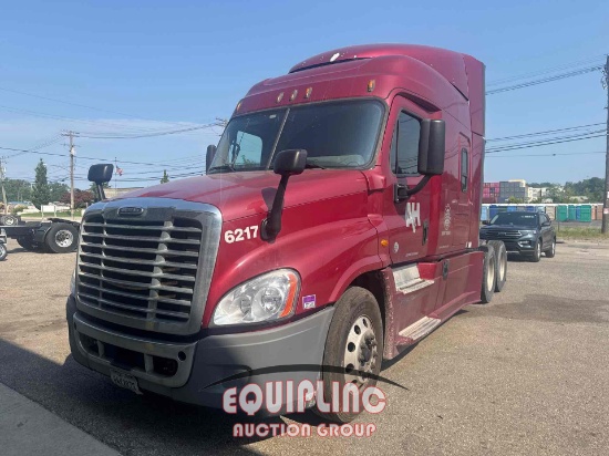 2017 FREIGHTLINER CASCADIA T/A 6X4 SLEEPER TRUCK TRACTOR