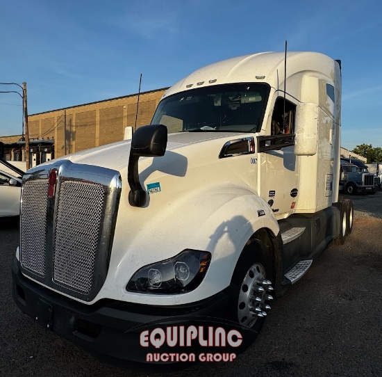 2019 KENWORTH T680 6X4 T/A SLEEPER TRUCK TRACTOR