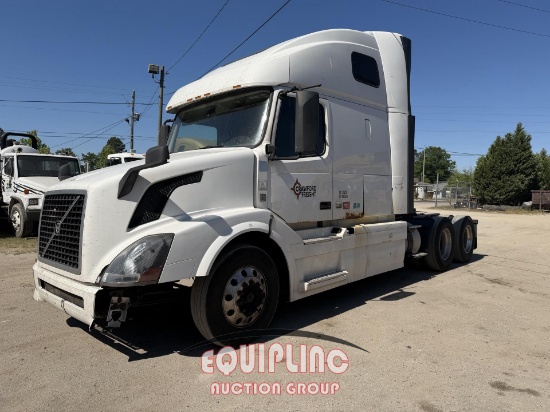 2015 VOLVO VNL 6X4 T/A SLEEPER TRUCK TRACTOR