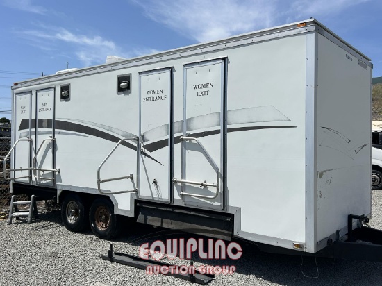 2005 SPECIAL FABRICATION PORTABLE RESTROOMS TRAILER