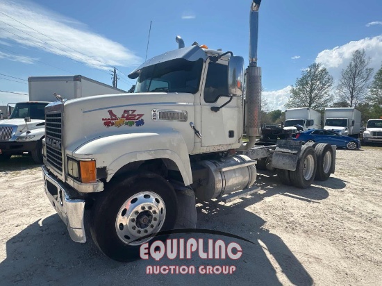 2006 MACK CHN613 6X4 T/A DAY CAB TRUCK TRACTOR