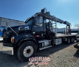 2017 WESTERN STAR 4700 TRI/A FLATBED W/ CRANE TRUCK