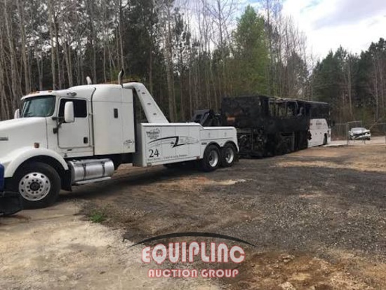 2003 KENWORTH T800 6X4 T/A 35TON WRECKER