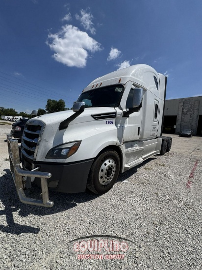 2021 FREIGHTLINER CASCADIA 6X4 T/A SLEEPER TRUCK TRACTOR